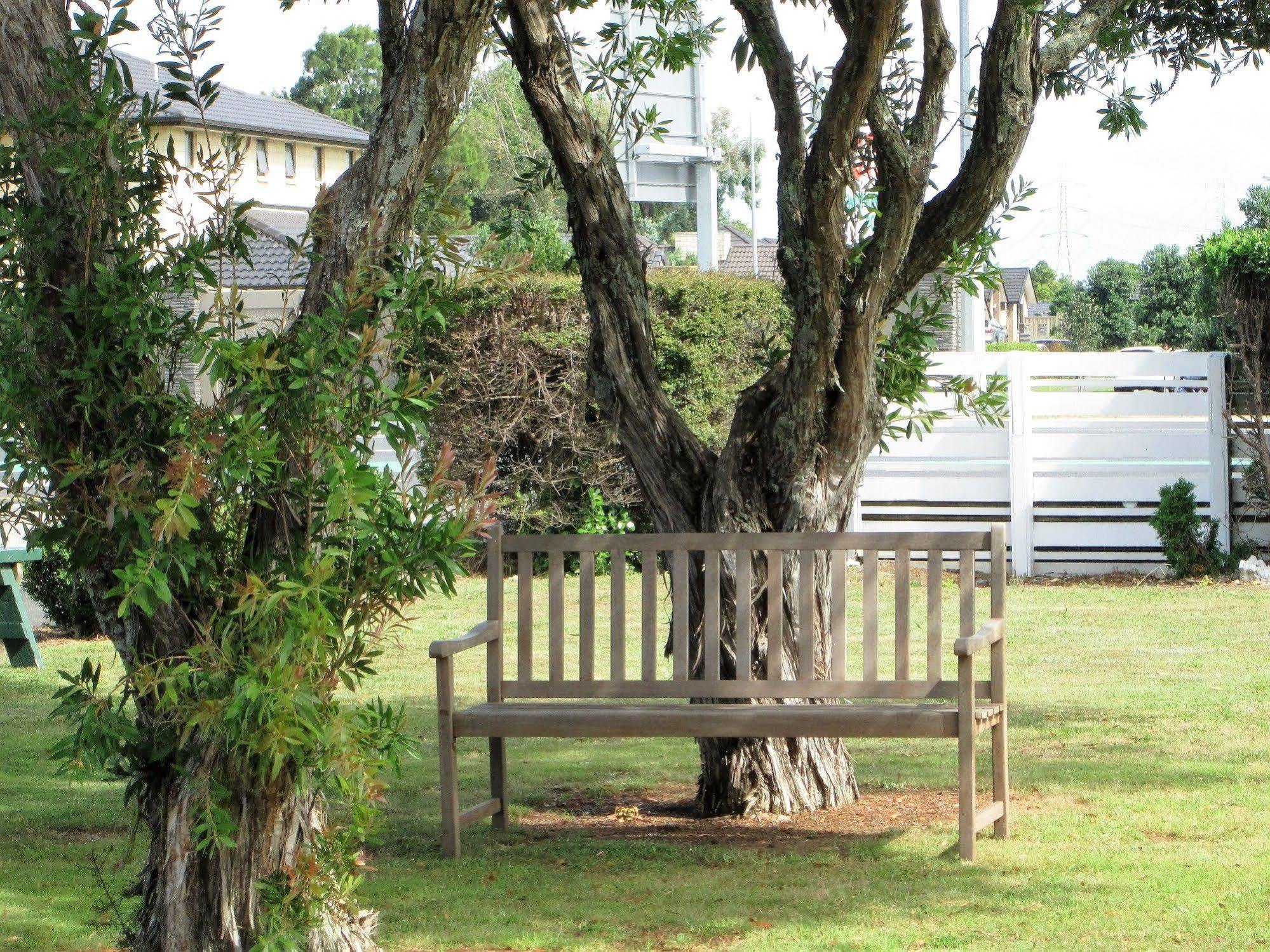 Colonial Motel Papakura Eksteriør bilde